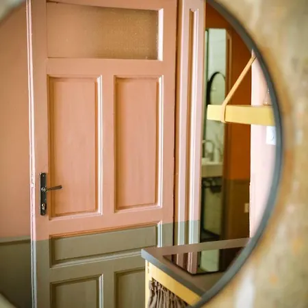 Beautiful Location Red Mouse *